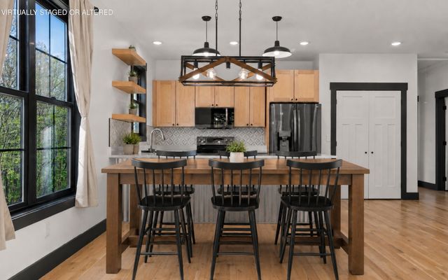 220 Progress Drive, Signal Mountain, TN 37377