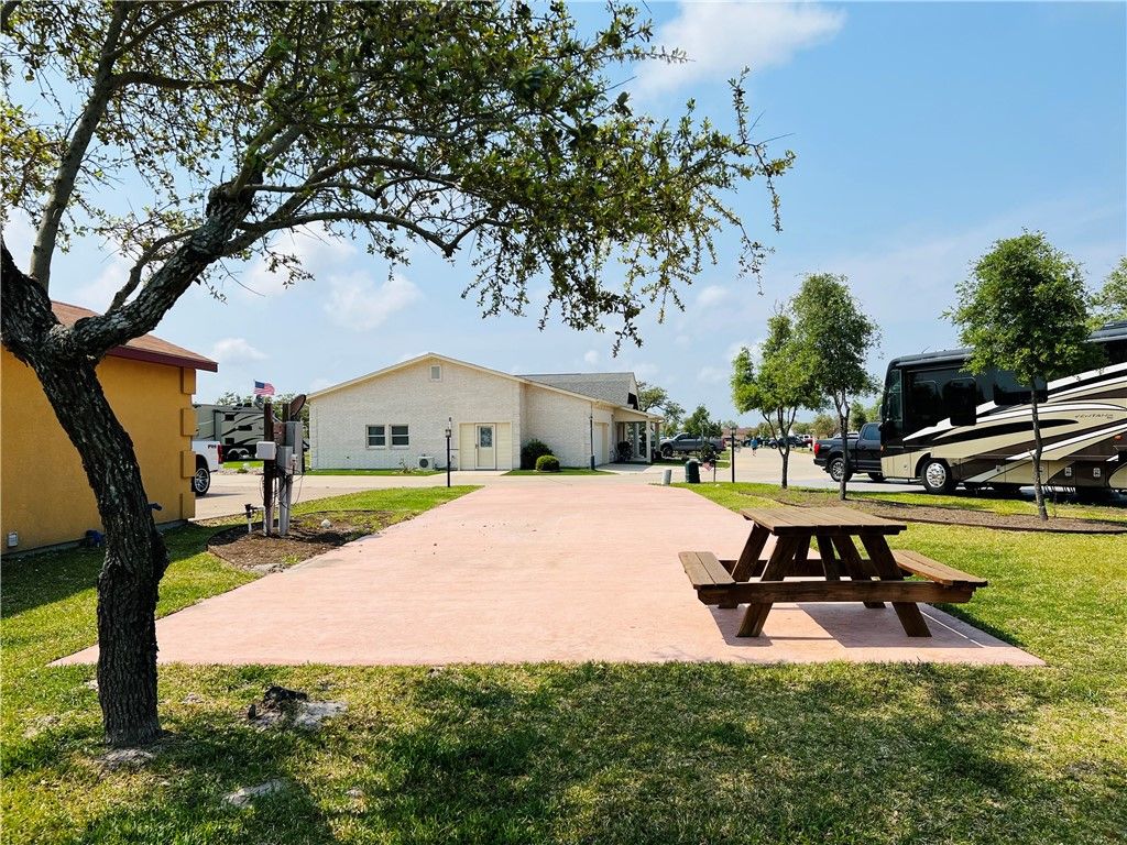 3 Augusta Circle, Aransas Pass, TX 78336 — photo 3