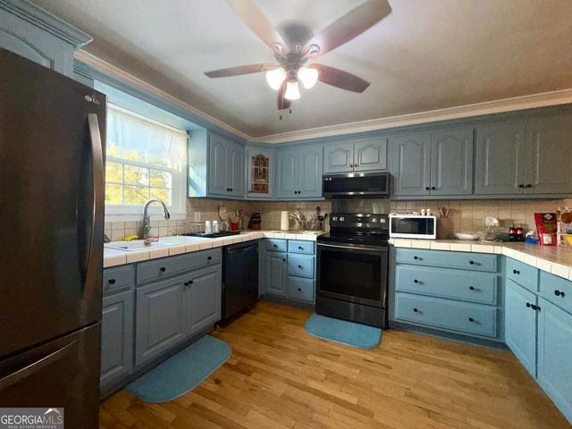 1034 Old Rockmart Road SE, Silver Creek, GA 30173