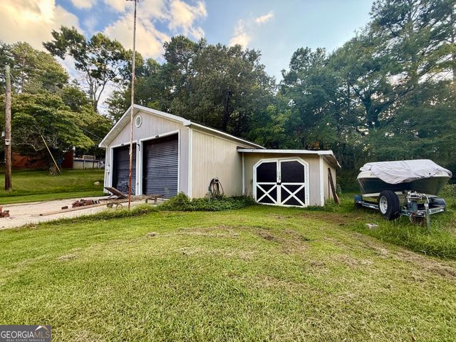 1034 Old Rockmart Road SE, Silver Creek, GA 30173