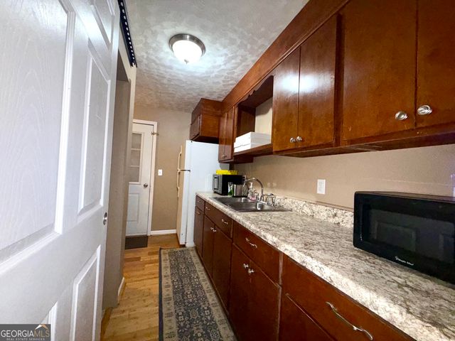 1034 Old Rockmart Road SE, Silver Creek, GA 30173