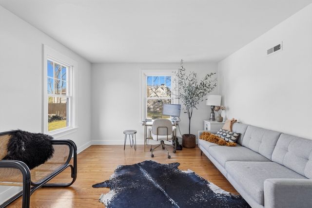 377 Archer St, Fall River, MA 02720