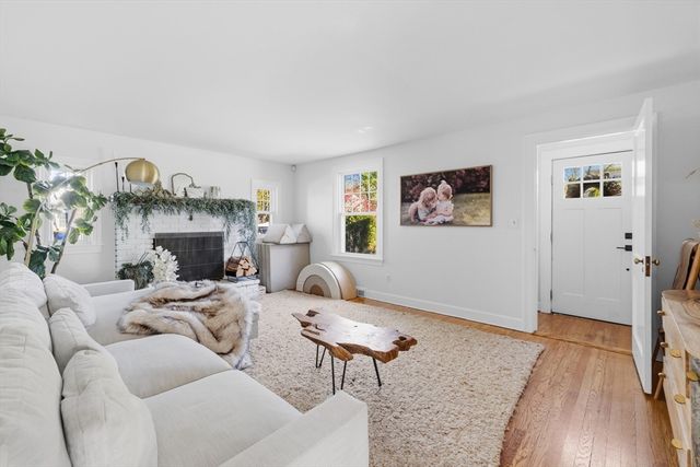 377 Archer St, Fall River, MA 02720