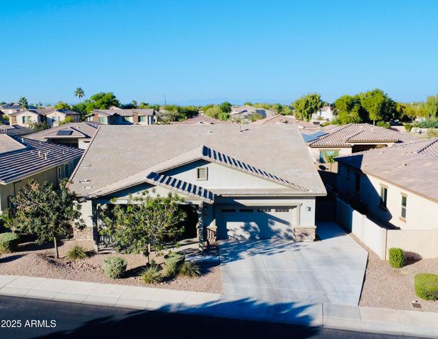 13724 W HARVEST Avenue, Litchfield Park, AZ 85340