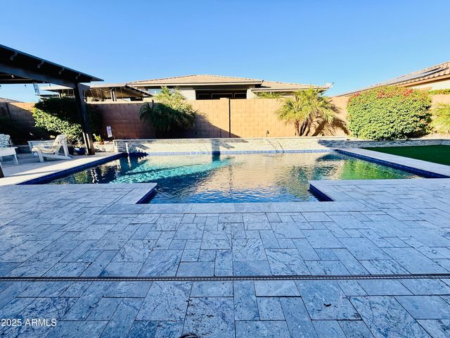 13724 W HARVEST Avenue, Litchfield Park, AZ 85340