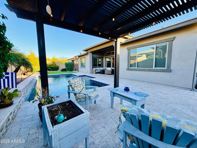 13724 W HARVEST Avenue, Litchfield Park, AZ 85340