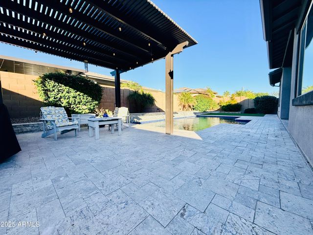 13724 W HARVEST Avenue, Litchfield Park, AZ 85340