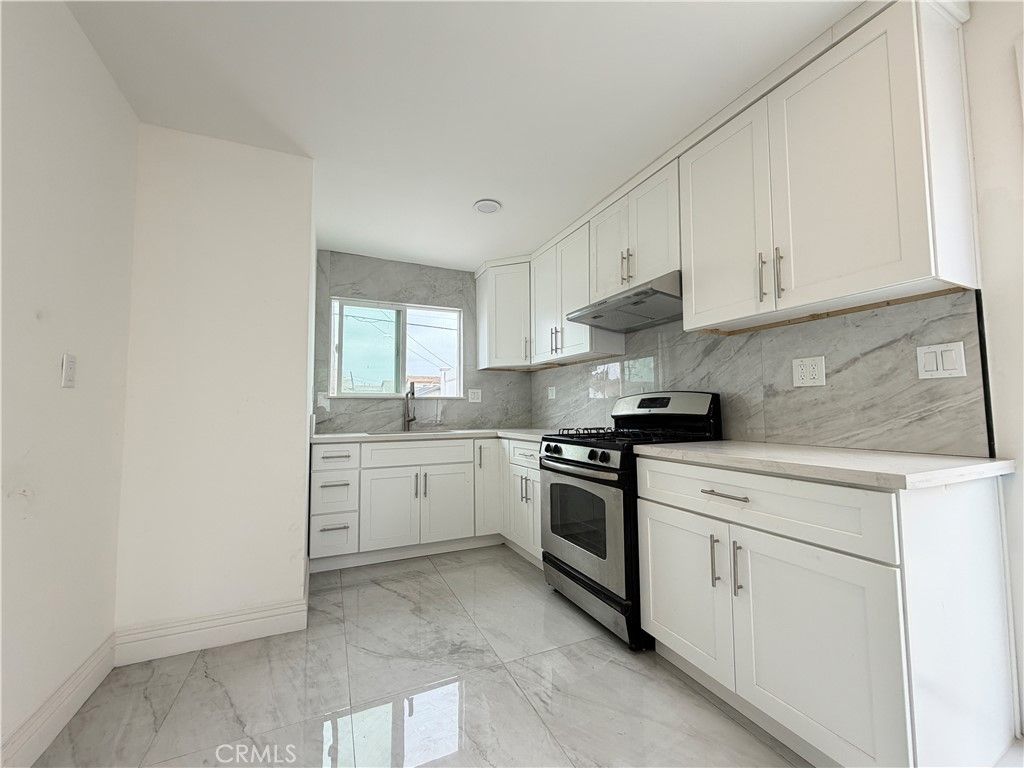 Image 3 of property listing at 400 N Nicholson Avenue, Monterey Park, CA 91755