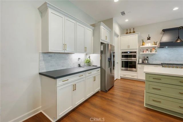 24590 Crestley Drive, Corona, CA 92883