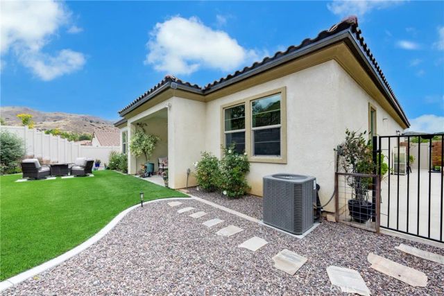 24590 Crestley Drive, Corona, CA 92883