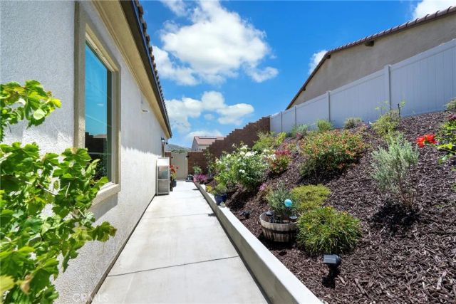 24590 Crestley Drive, Corona, CA 92883