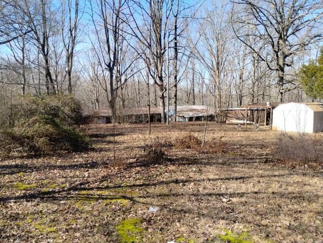 115 Peachwood Ln, Holladay, TN 38341