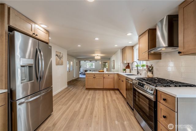 18414 Baldwin Road, Bothell, WA 98012