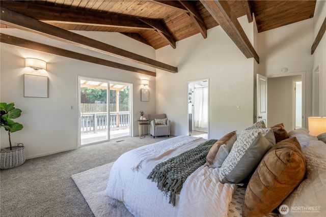 18414 Baldwin Road, Bothell, WA 98012