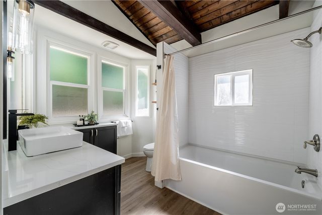 18414 Baldwin Road, Bothell, WA 98012