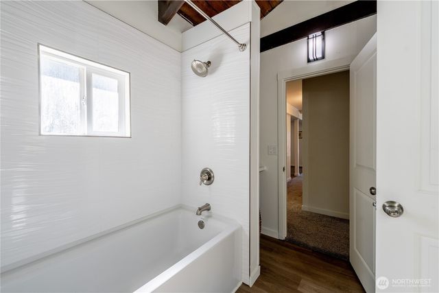 18414 Baldwin Road, Bothell, WA 98012