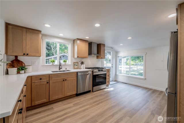 18414 Baldwin Road, Bothell, WA 98012