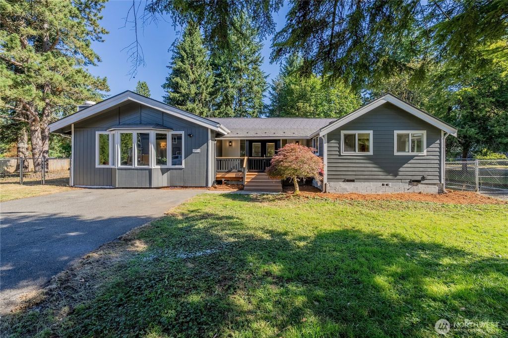 18414 Baldwin Road, Bothell, WA 98012