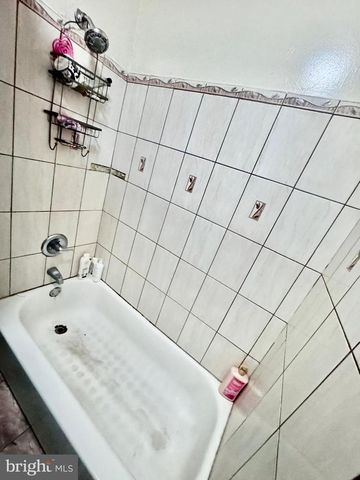 4202 N 7TH ST, Philadelphia, PA 19140