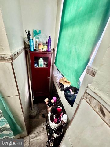 4202 N 7TH ST, Philadelphia, PA 19140