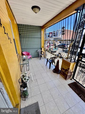 4202 N 7TH ST, Philadelphia, PA 19140