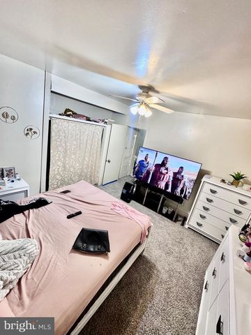 4202 N 7TH ST, Philadelphia, PA 19140