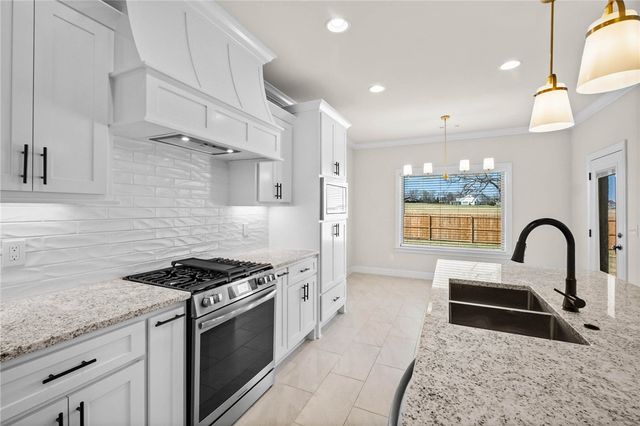 1350 Overcup Oak Lane, Bentonville, AR 72713