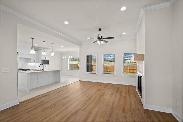 1350 Overcup Oak Lane, Bentonville, AR 72713