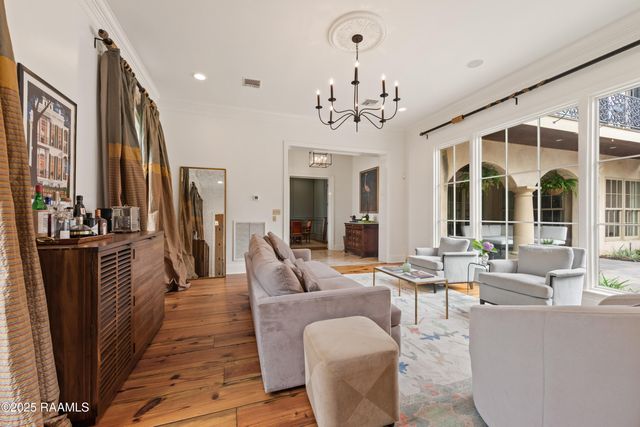 100 Emily Circle, Lafayette, LA 70508
