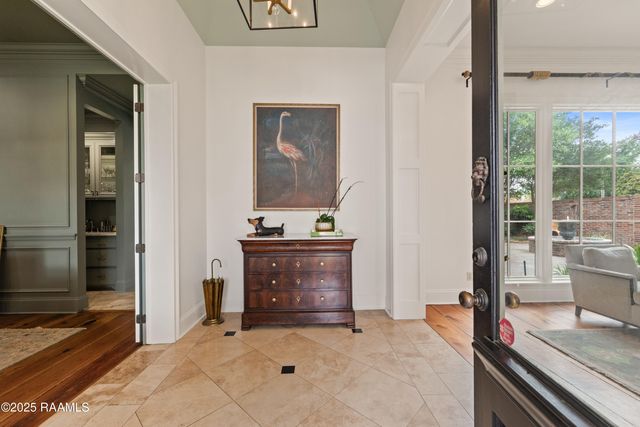 100 Emily Circle, Lafayette, LA 70508