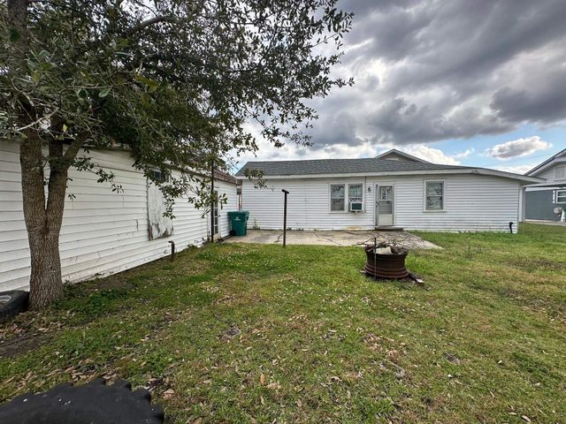 809 Hwy 20 Highway, Thibodaux, LA 70301