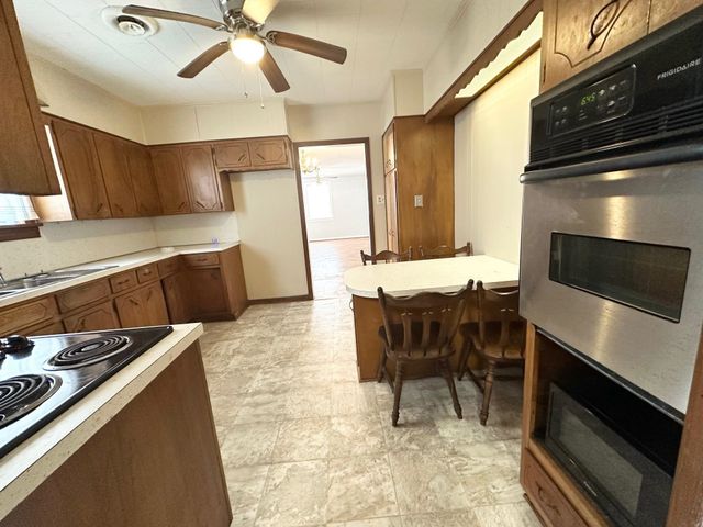 809 Hwy 20 Highway, Thibodaux, LA 70301