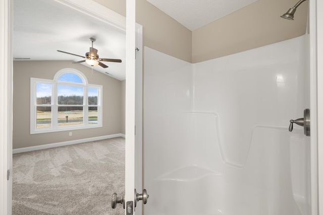 1367 Deer Ridge Lane, Ontario, OH 44906