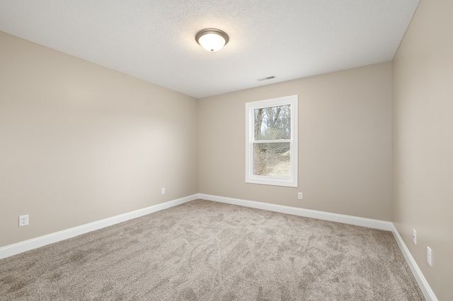 1367 Deer Ridge Lane, Ontario, OH 44906