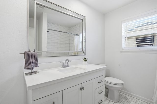 5501 Durham Avenue, Fort Worth, TX 76114