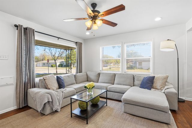 5501 Durham Avenue, Fort Worth, TX 76114