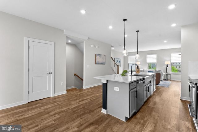 1040 CANTINA TER SE, Leesburg, VA 20175