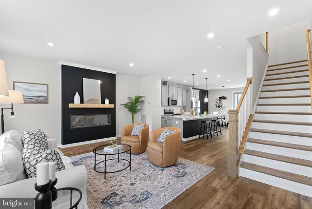 1040 CANTINA TER SE, Leesburg, VA 20175