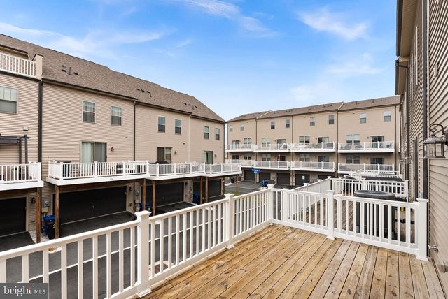 1040 CANTINA TER SE, Leesburg, VA 20175