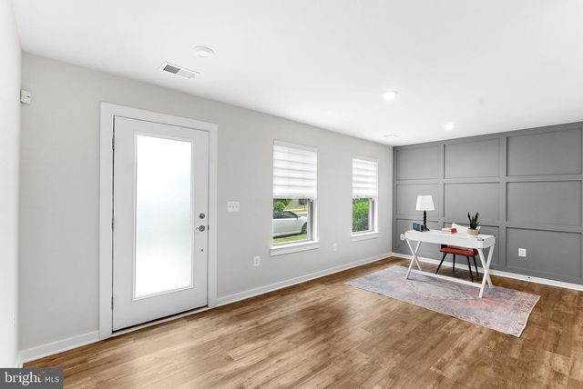 1040 CANTINA TER SE, Leesburg, VA 20175