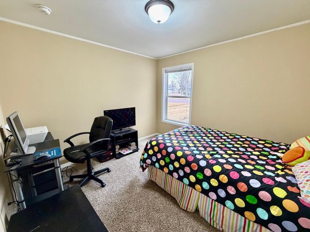 1708 Clifton Avenue, Worthington, MN 56187