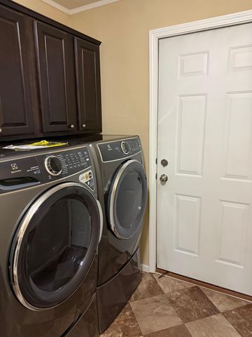 1708 Clifton Avenue, Worthington, MN 56187