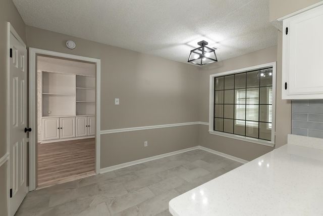 9102 VALKRIE LN, Lakeland, TN 38002