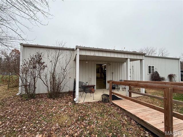 113 Judy St, Perry, MO 63462