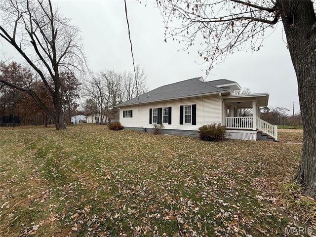 113 Judy St, Perry, MO 63462