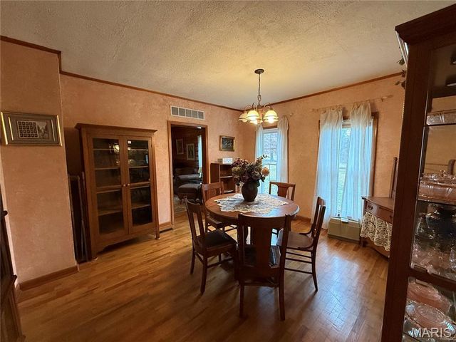 113 Judy St, Perry, MO 63462