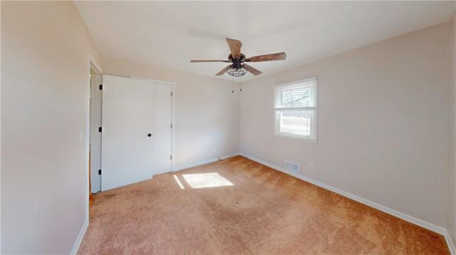 3632 N Olive Street, Kansas City, MO 64116