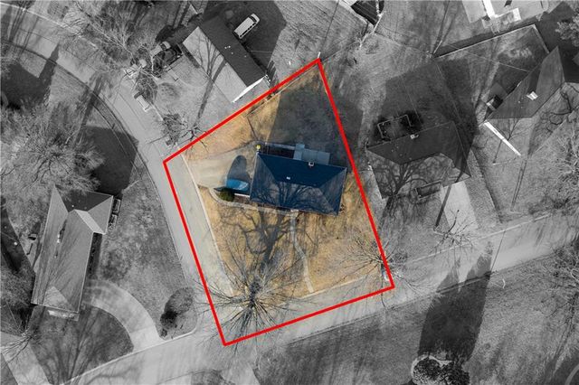 3632 N Olive Street, Kansas City, MO 64116