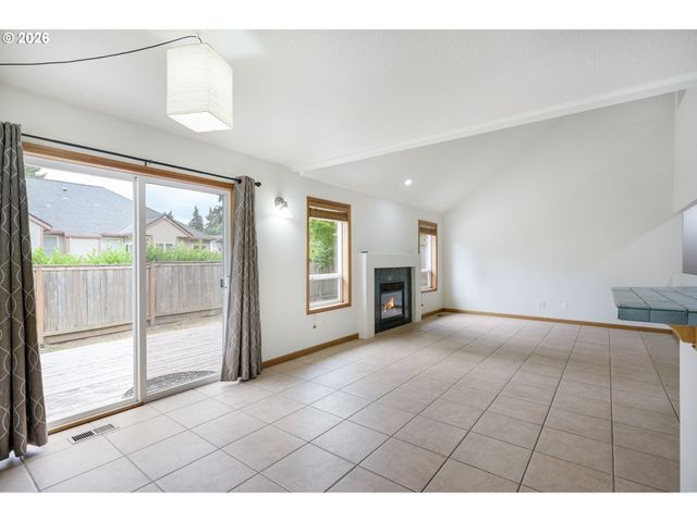 20245 Sw COMANCHE Ter, Tualatin, OR 97062