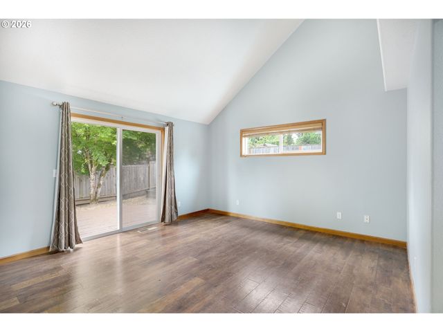 20245 Sw COMANCHE Ter, Tualatin, OR 97062
